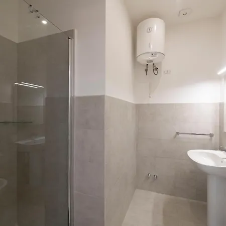 D'amely Bed & Breakfast