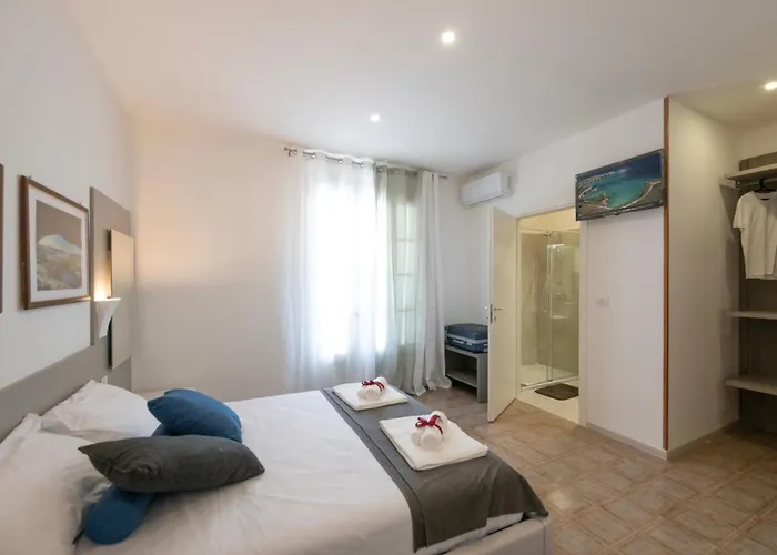 D'amely Bed & Breakfast